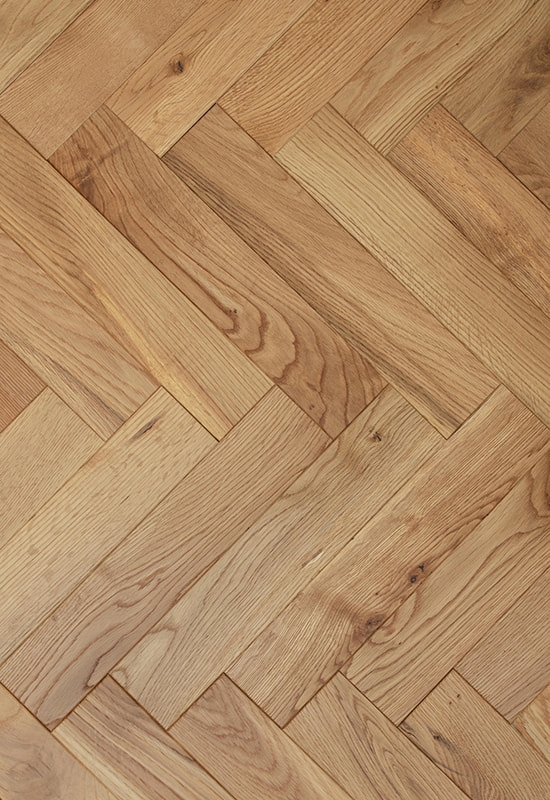 Puting oak 70 brushed solidong sahig na kahoy